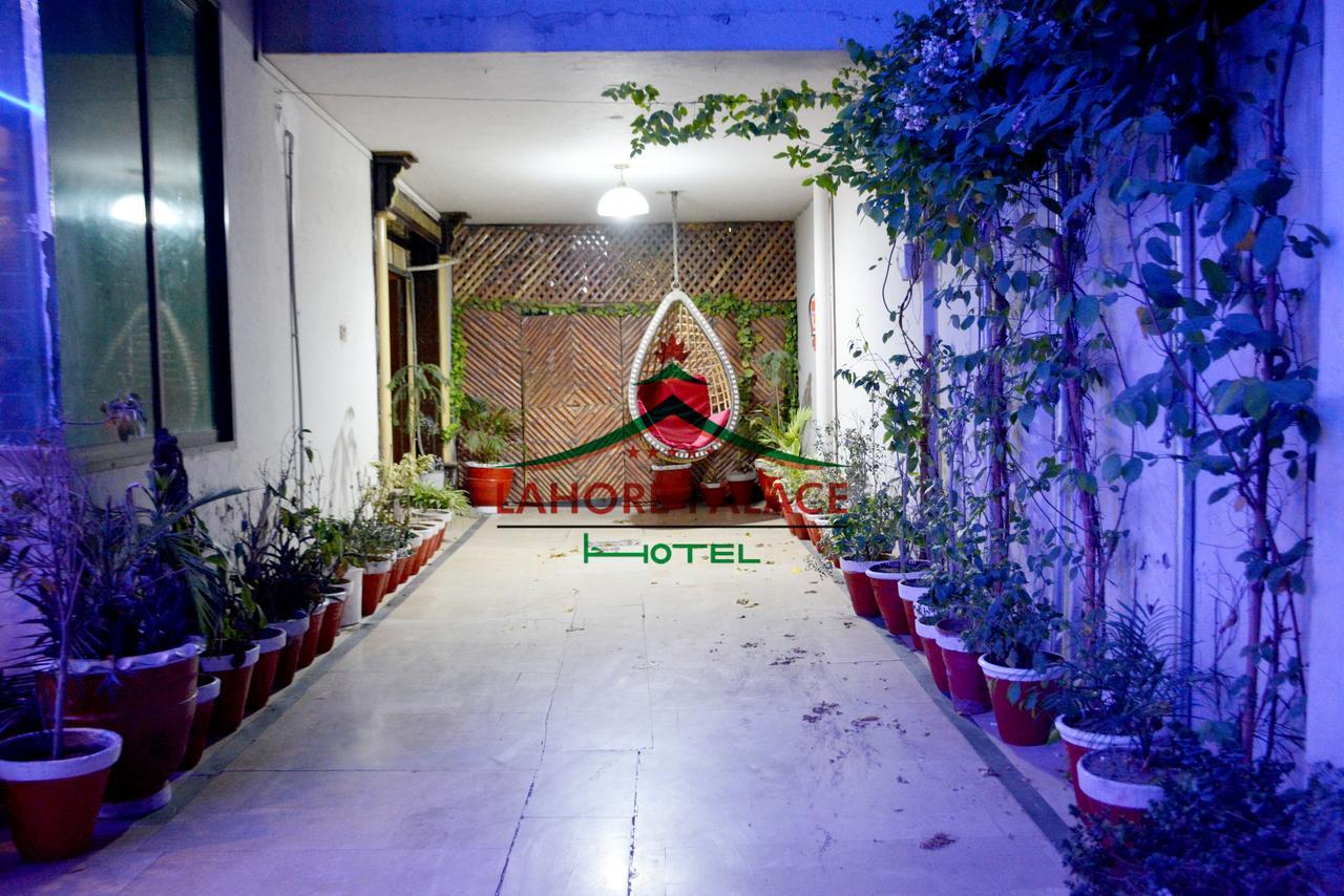 Rose Palace Hotel, Garden Town Lahore Esterno foto