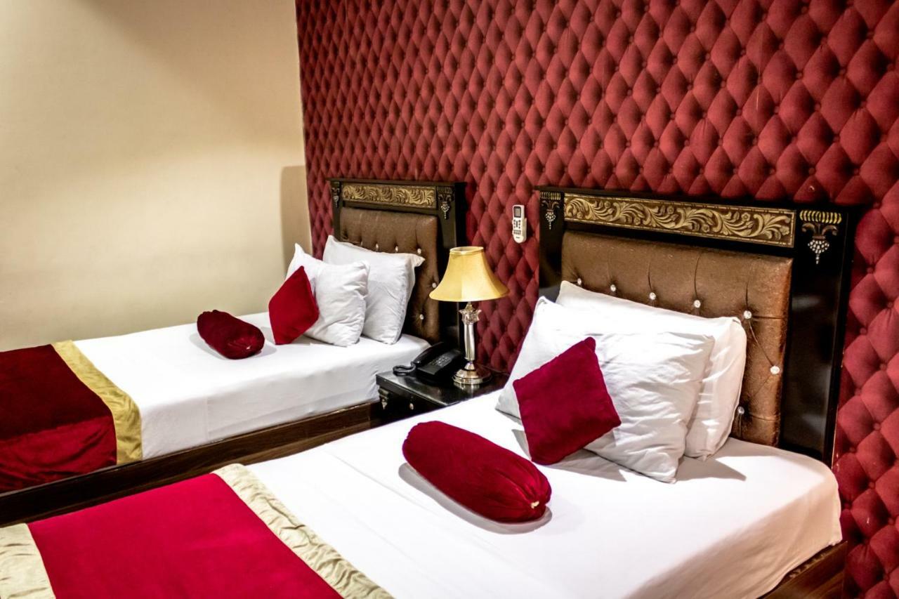 Rose Palace Hotel, Garden Town Lahore Esterno foto